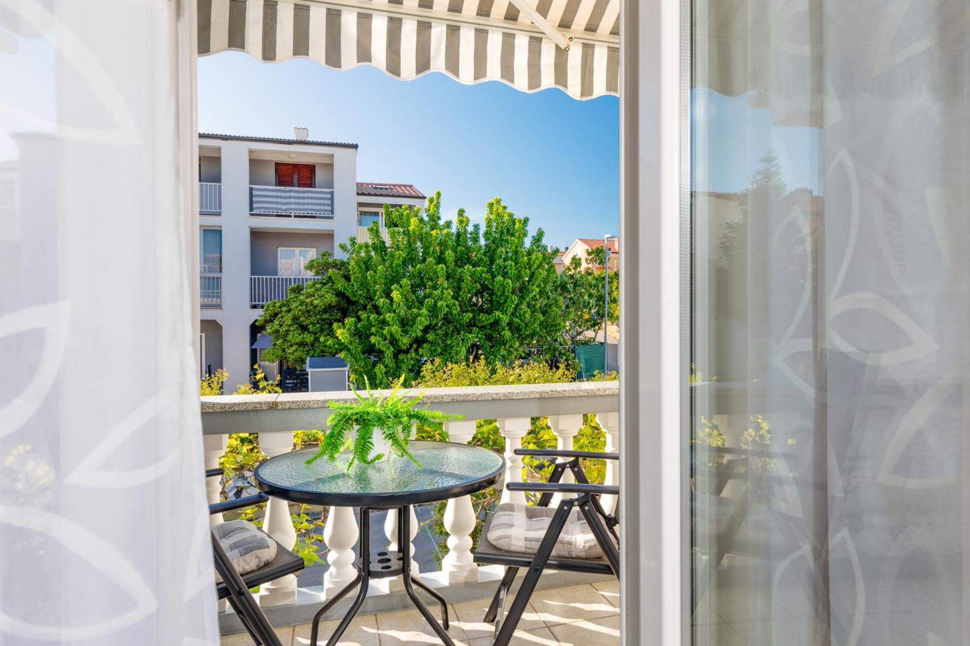 Apartment & Rooms Ivica Veglia Exterior foto